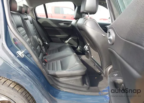 2019 Alfa Romeo Giulia Ti Sport Awd z USA, uszkodzony, nr VIN ZARFANBN2K7608504